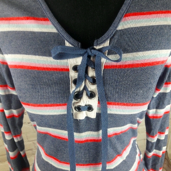 No Boundaries Tops - Cute Top